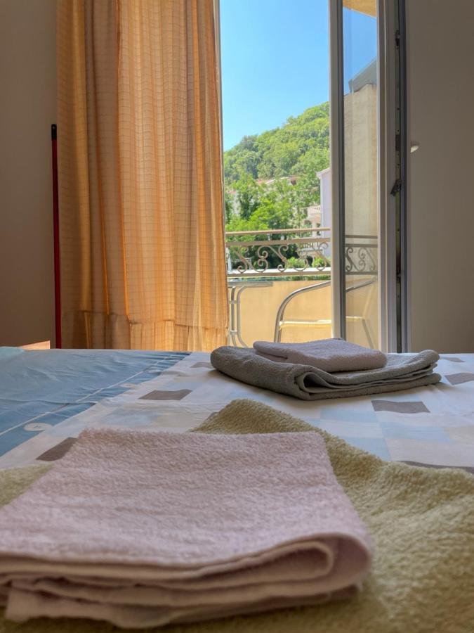 Apartments Manojlovic Budva Eksteriør billede