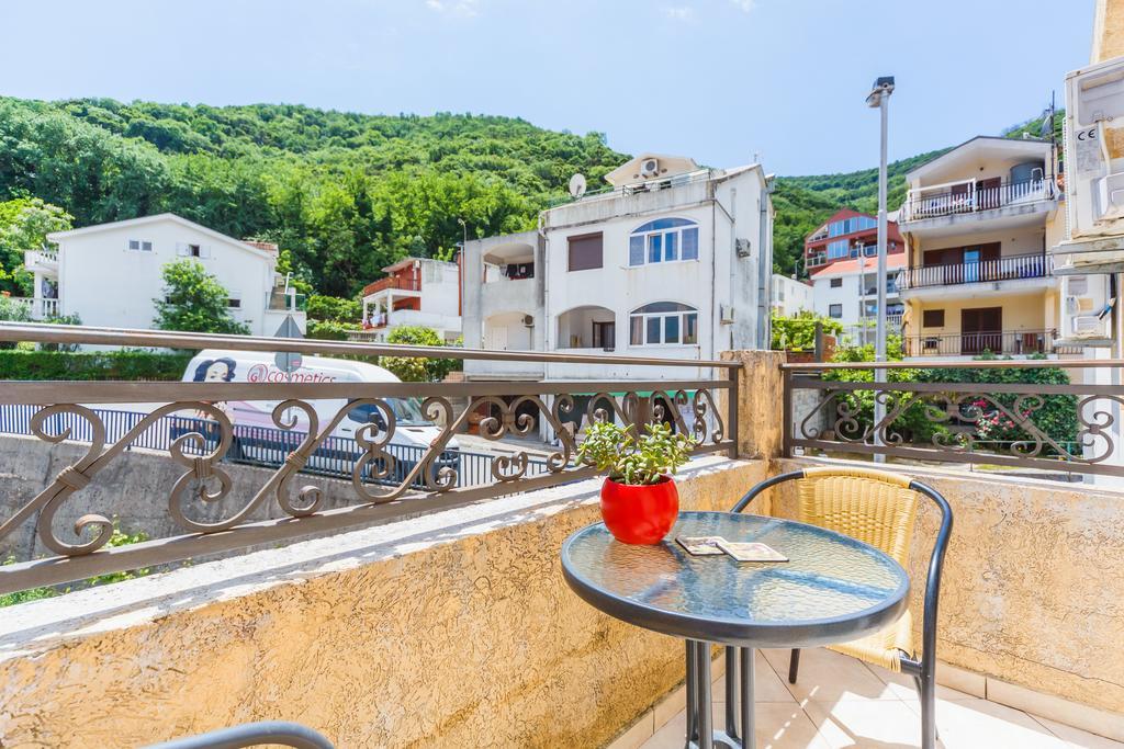 Apartments Manojlovic Budva Eksteriør billede