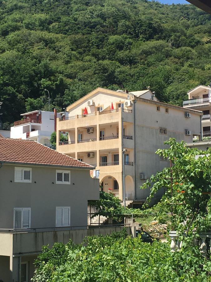 Apartments Manojlovic Budva Eksteriør billede
