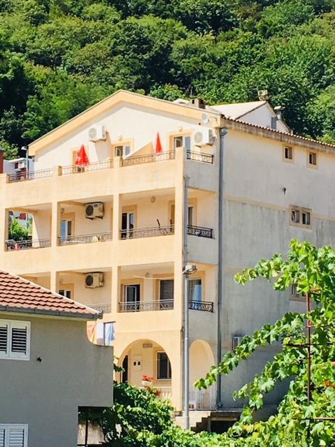 Apartments Manojlovic Budva Eksteriør billede